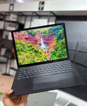 New Laptop Microsoft Surface Laptop 4 16GB Intel Core i7 SSD 512GB