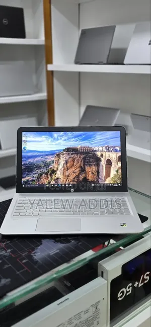 New Laptop HP Envy Pro 12GB Intel Core i5 SSD 128GB