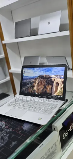New Laptop HP Envy Pro 12GB Intel Core i5 SSD 128GB