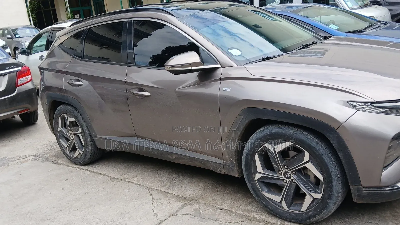 Hyundai Tucson Hybrid 2022 Pink
