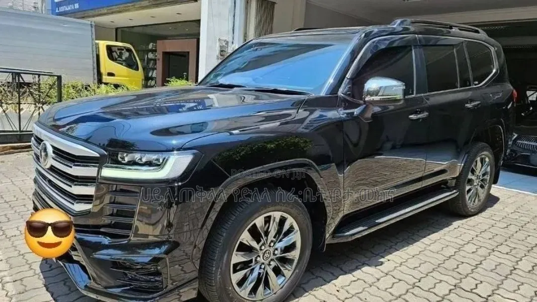 Toyota Land Cruiser 2023 Beige