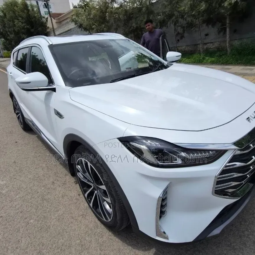 Jetour X70 Plus 2023 White