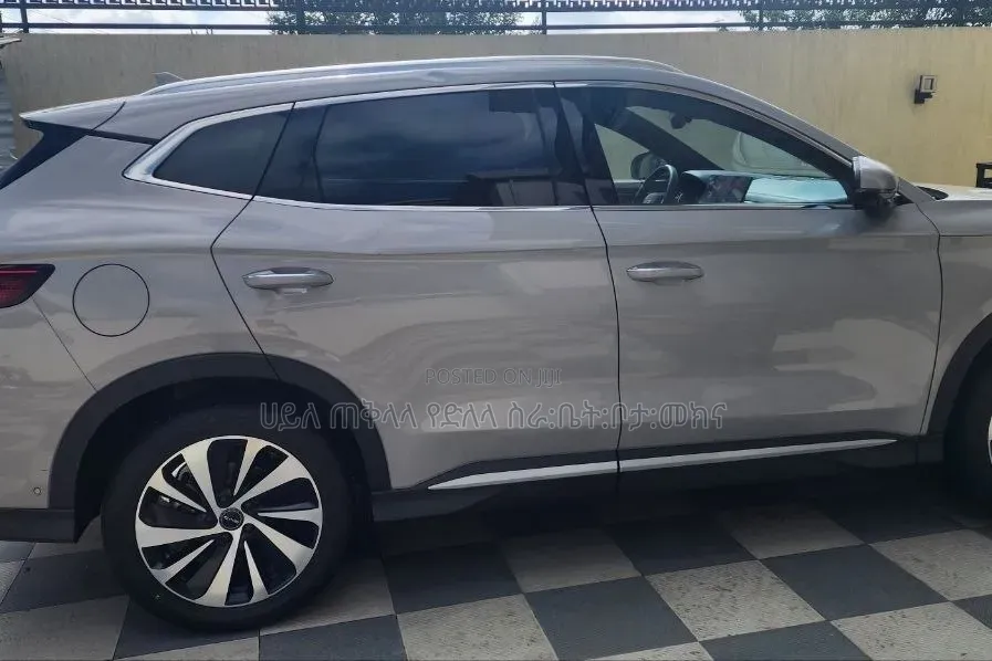 BYD Song Plus DM-i 2024 Purple