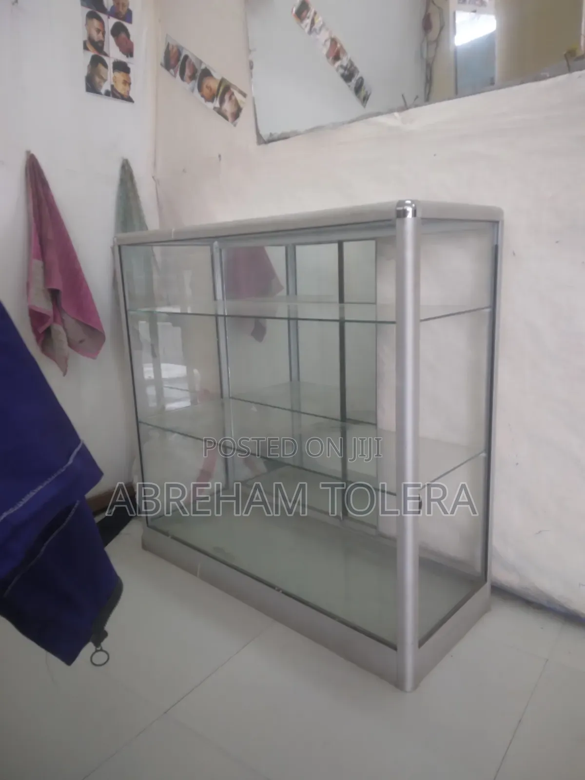 Aluminium Display Stand