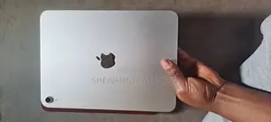 New Apple iPad (2025) 128 GB Silver