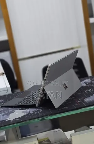New Laptop Microsoft Surface Pro 7+ 16GB Intel Core i5 SSD 256GB