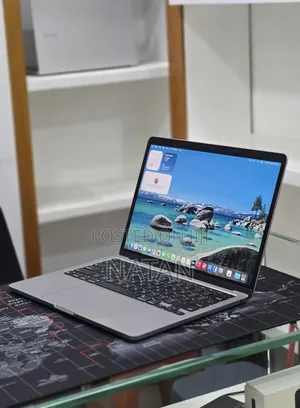 New Laptop Apple MacBook Pro 2022 M2 16GB Apple M2 SSD 512GB