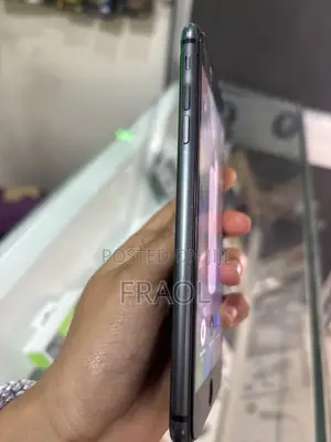 Apple iPhone 8 Plus 64 GB Black
