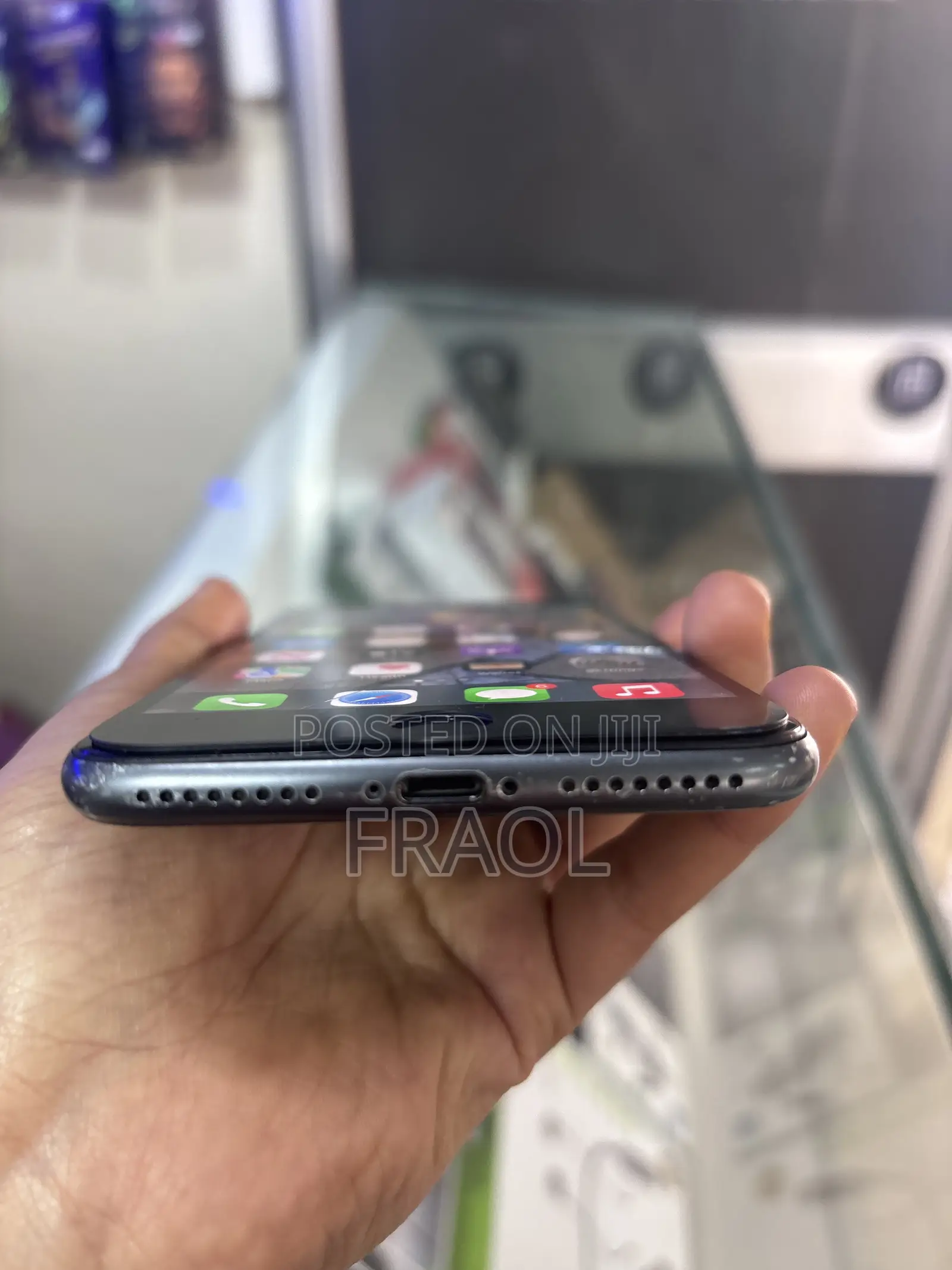 Apple iPhone 8 Plus 64 GB Black