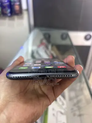 Apple iPhone 8 Plus 64 GB Black