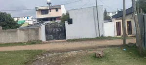 Furnished 8bdrm House in Bishoftu Dukem, East Shewa for sale