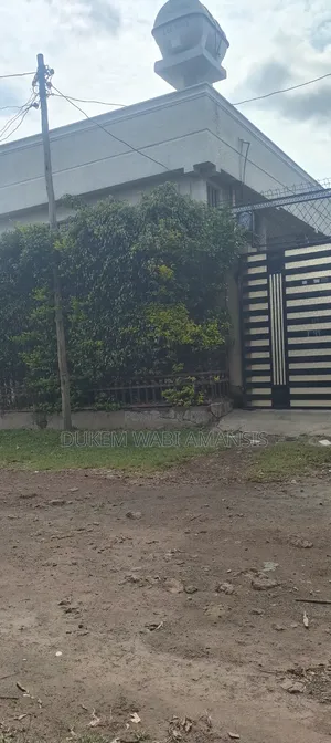 Furnished 8bdrm House in Bishoftu Dukem, East Shewa for sale