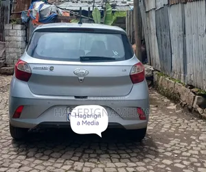Hyundai I10 2022 Silver