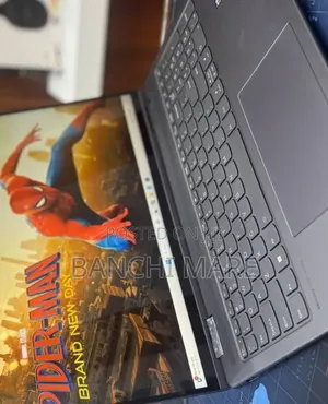 New Laptop Lenovo Yoga 7i 16GB Intel Core Ultra 7 SSD 512GB