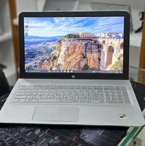 New Laptop HP Envy 15 12GB Intel Core i5 HDD+SSD 1T
