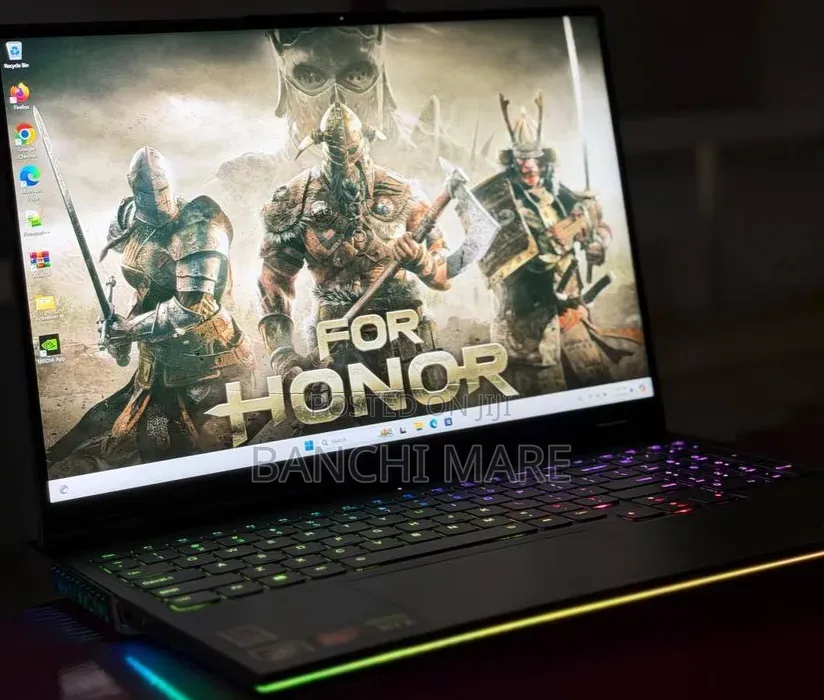 New Laptop Lenovo Legion 9 16GB AMD Ryzen 9 SSD 1T