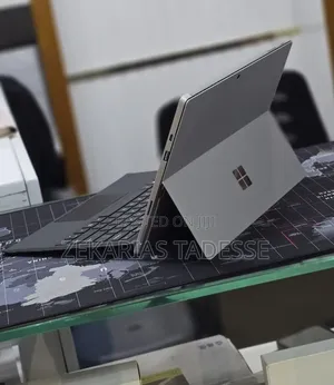 New Laptop Microsoft Surface Pro 7+ 16GB Intel Core i5 SSD 512GB