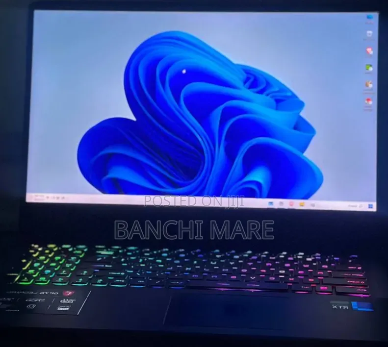 New Laptop MSI GP75 Leopard 16GB Intel Core i7 SSD 512GB