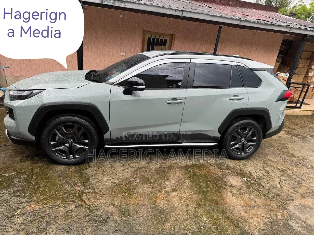 Toyota RAV4 2022 Gray