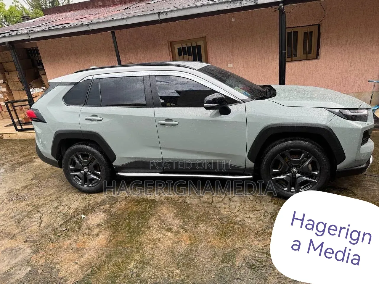 Toyota RAV4 2022 Gray