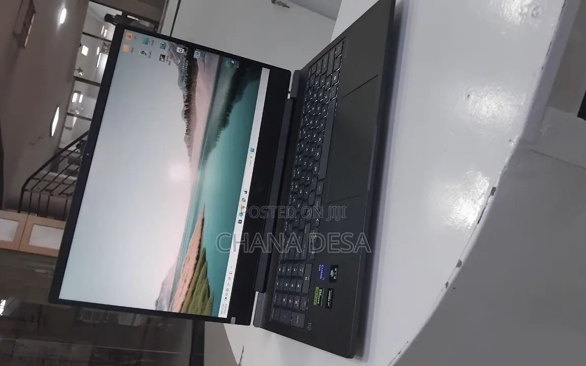 New Laptop HP Victus 16 16GB Intel Core i7 SSD 1T
