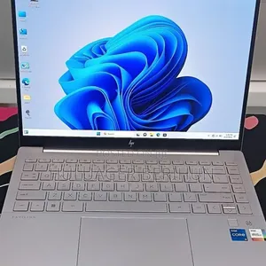 New Laptop HP Pavilion 14 16GB Intel Core i5 SSD 1T