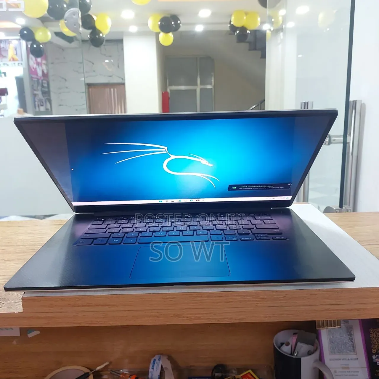 New Laptop Dell Precision 5540 16GB Intel Core i9 SSD 512GB