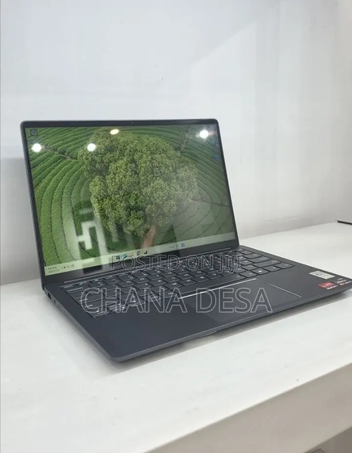 New Laptop Lenovo 16GB AMD Ryzen 7 SSD 512GB