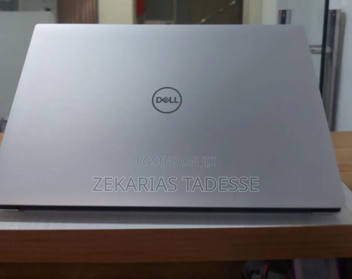 New Laptop Dell Precision 5540 16GB Intel Core i9 SSD 512GB