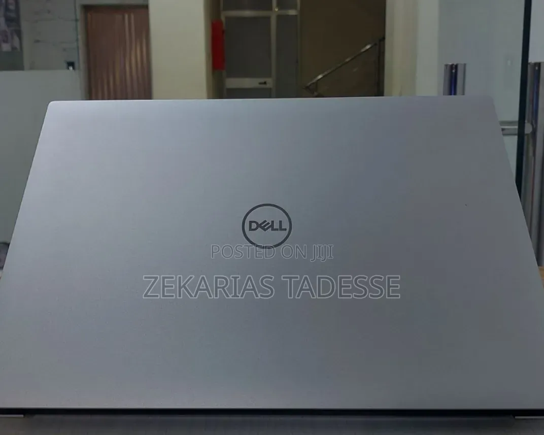 New Laptop Dell Precision 5540 16GB Intel Core i9 SSD 512GB