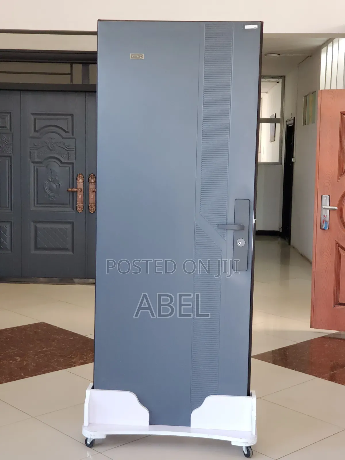 ለቪላ፣ ለአፓርትመንትና ለቢሮ የሚሆኑ Victor Door በሮች