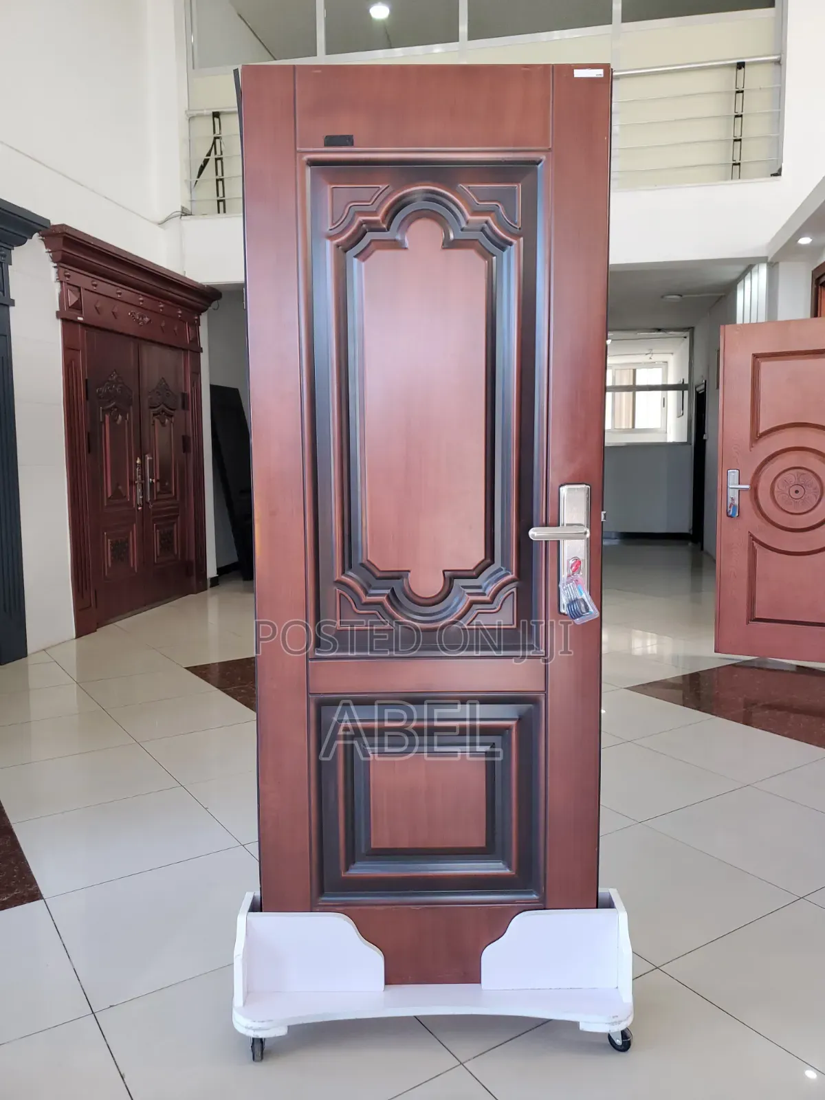 ለቪላ፣ ለአፓርትመንትና ለቢሮ የሚሆኑ Victor Door በሮች