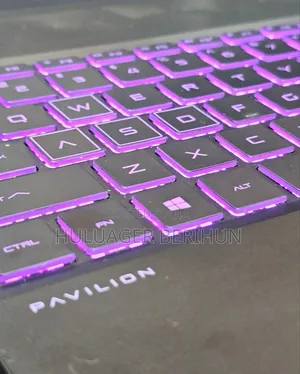New Laptop HP Pavilion 15 8GB AMD Ryzen 5 SSD 512GB