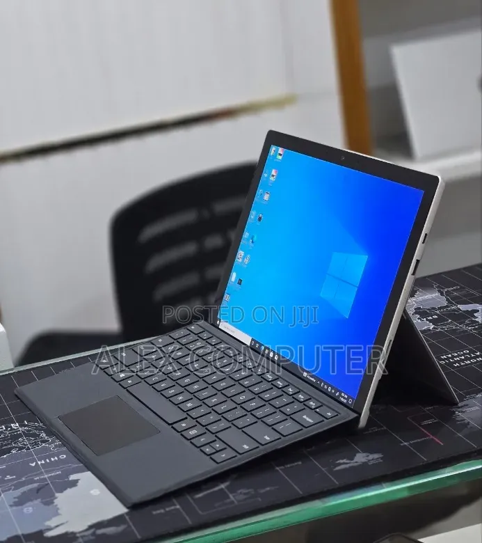 New Laptop Microsoft Surface Pro 7+ 16GB Intel Core i5 SSD 256GB