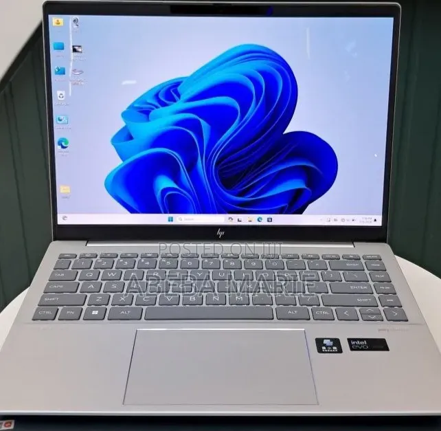 New Laptop HP Pavilion 15 32GB Intel Core Ultra 7 SSD 1T