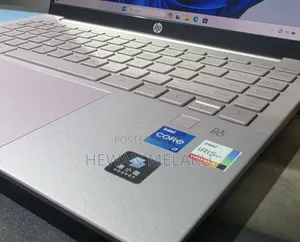 New Laptop HP Pavilion 14 16GB Intel Core i7 SSD 512GB