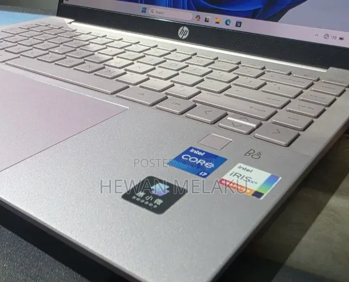 New Laptop HP Pavilion 14 16GB Intel Core i7 SSD 512GB