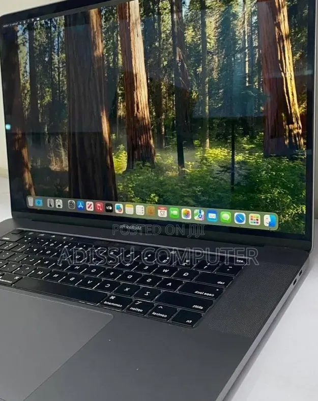 New Laptop Apple MacBook Pro 2019 16GB Apple M1 Pro SSD 1T