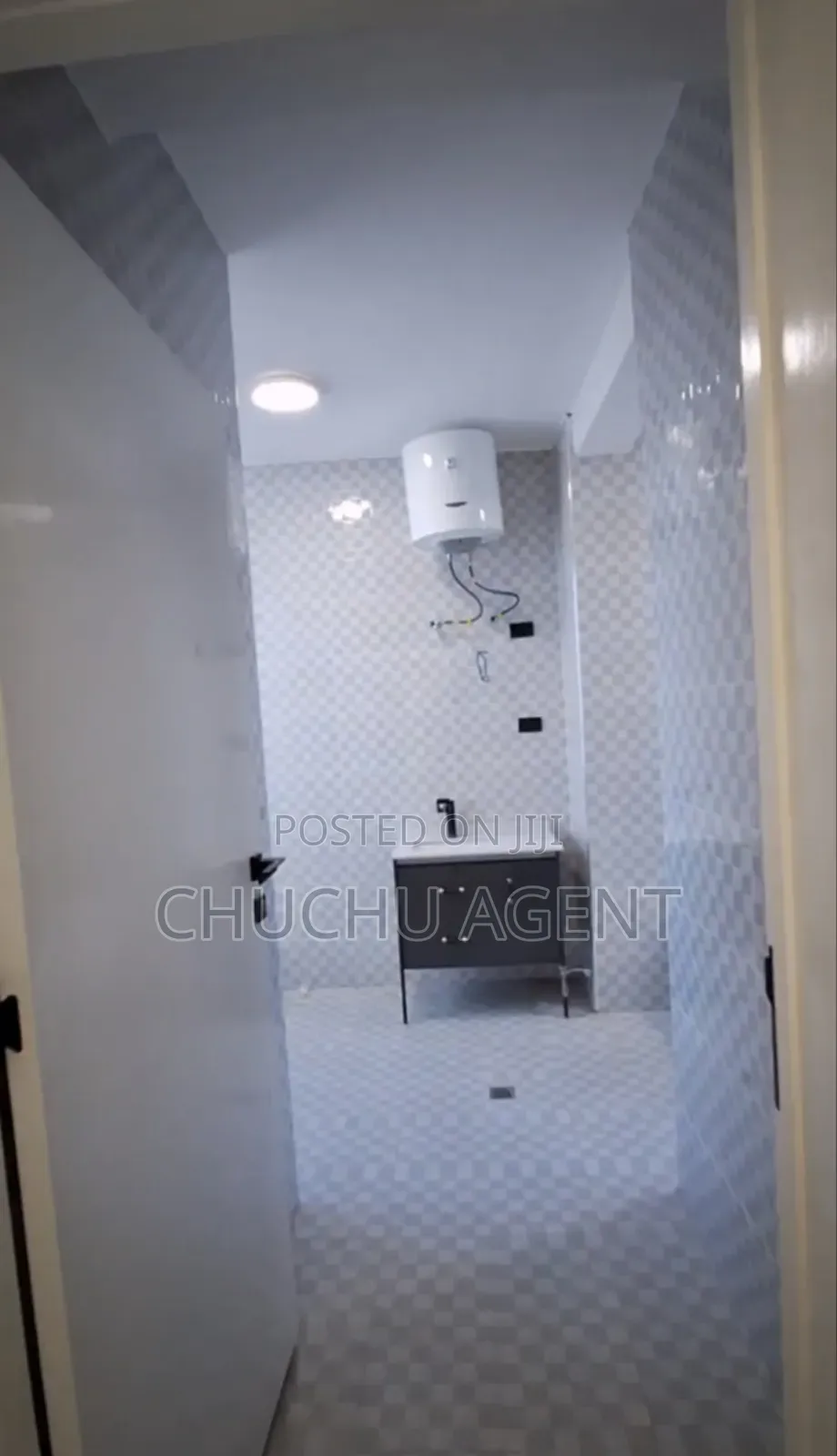 5bdrm House in Bole for sale