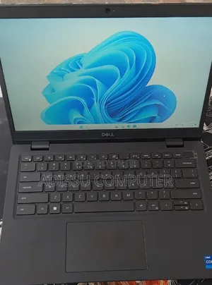 New Laptop Dell Latitude 3420 16GB Intel Core i7 SSD 512GB