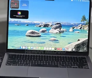 New Laptop Apple MacBook Air 2022 M2 16GB Apple M2 SSD 256GB