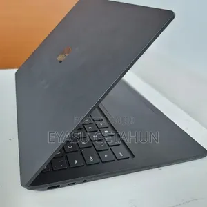 New Laptop Microsoft Surface Laptop 4 16GB Intel Core i7 SSD 512GB