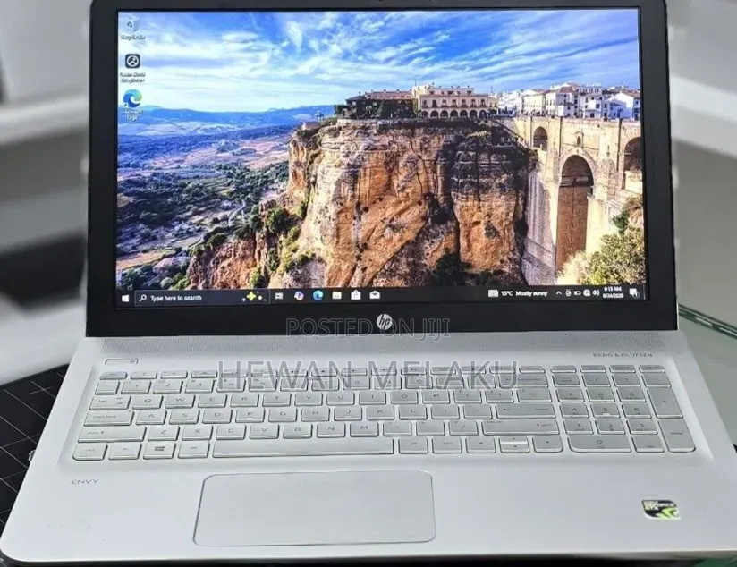 New Laptop HP Pavilion 15 12GB Intel Core i5 HDD+SSD 1T