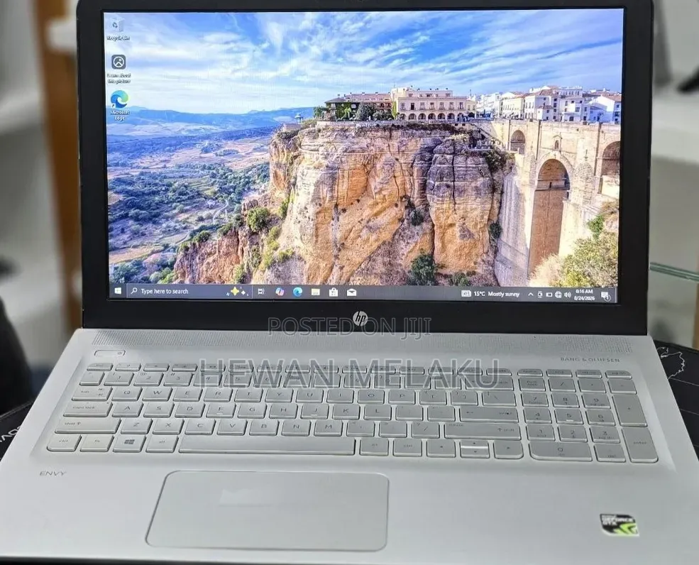 New Laptop HP Pavilion 15 12GB Intel Core i5 HDD+SSD 1T