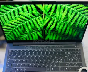 New Laptop Lenovo LOQ 15IRH8 16GB Intel Core i5 SSD 512GB