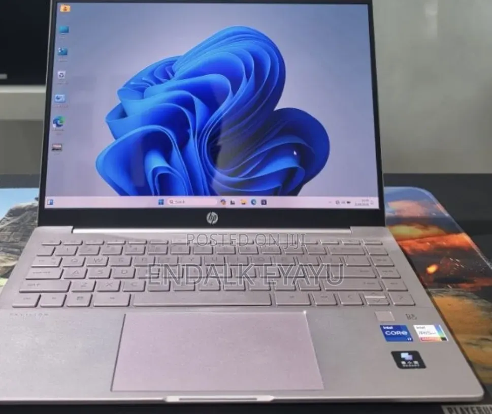 New Laptop HP Pavilion 14 16GB Intel Core i7 SSD 512GB