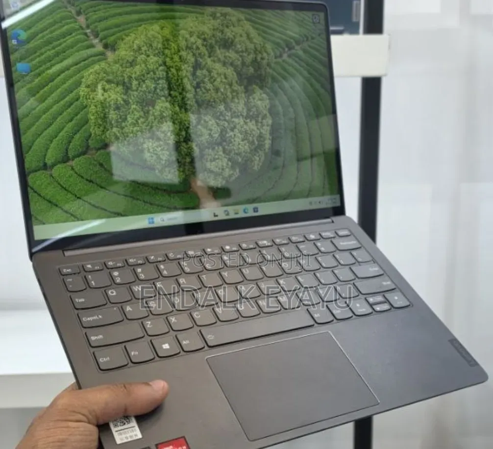 New Laptop Lenovo IdeaPad 1 16GB AMD Ryzen 7 SSD 512GB
