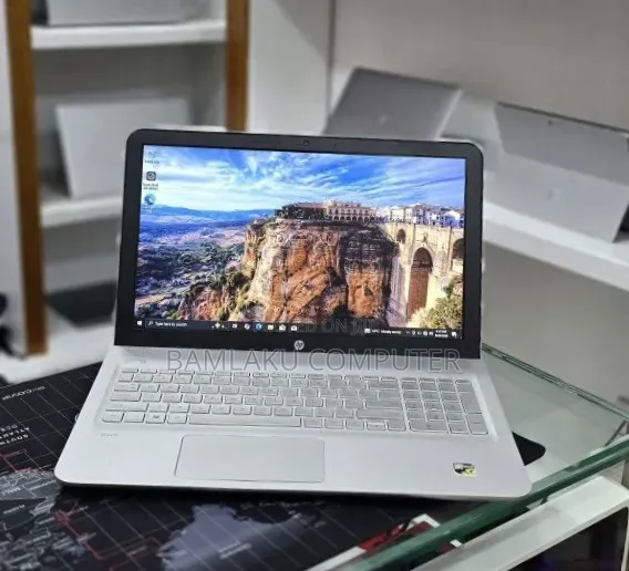 New Laptop HP Envy 15 12GB Intel Core i5 HDD+SSD 1.5T