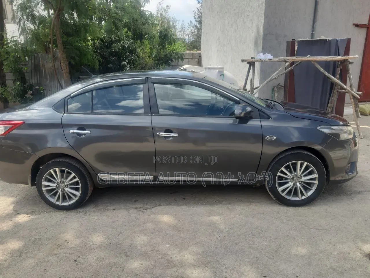 Toyota Yaris 2014
