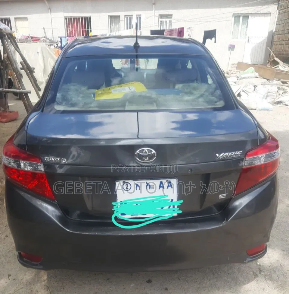 Toyota Yaris 2014